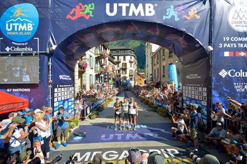 UTMB Ludovic POMMERET (FRA) takes 1st place Gediminas GRINIUS (LTU) takes 2ndplace Tim TOLLEFSON (USA) takes 3rd place © UTMB® - photo : Pascal Tournaire